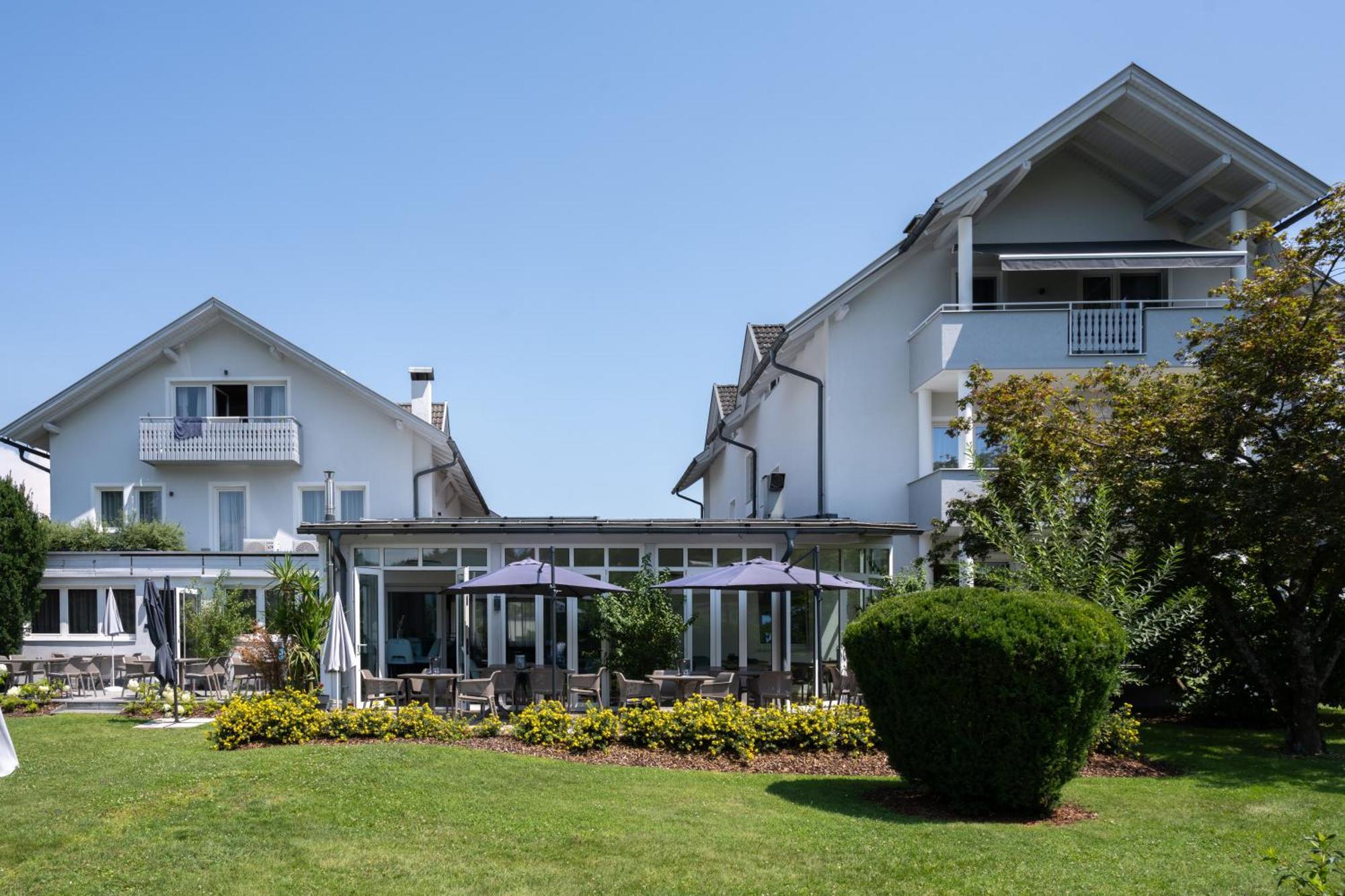 Hotel Villa Flora 벨덴암워스에르시 외부 사진